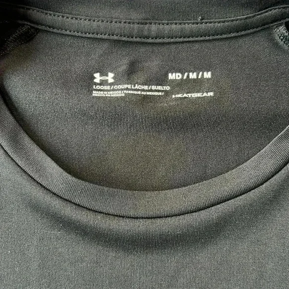 Under Armour Shirt Black Three Quarter Sleeve Moisture Wicking Shirt Size Medium - Picture 5 of 7